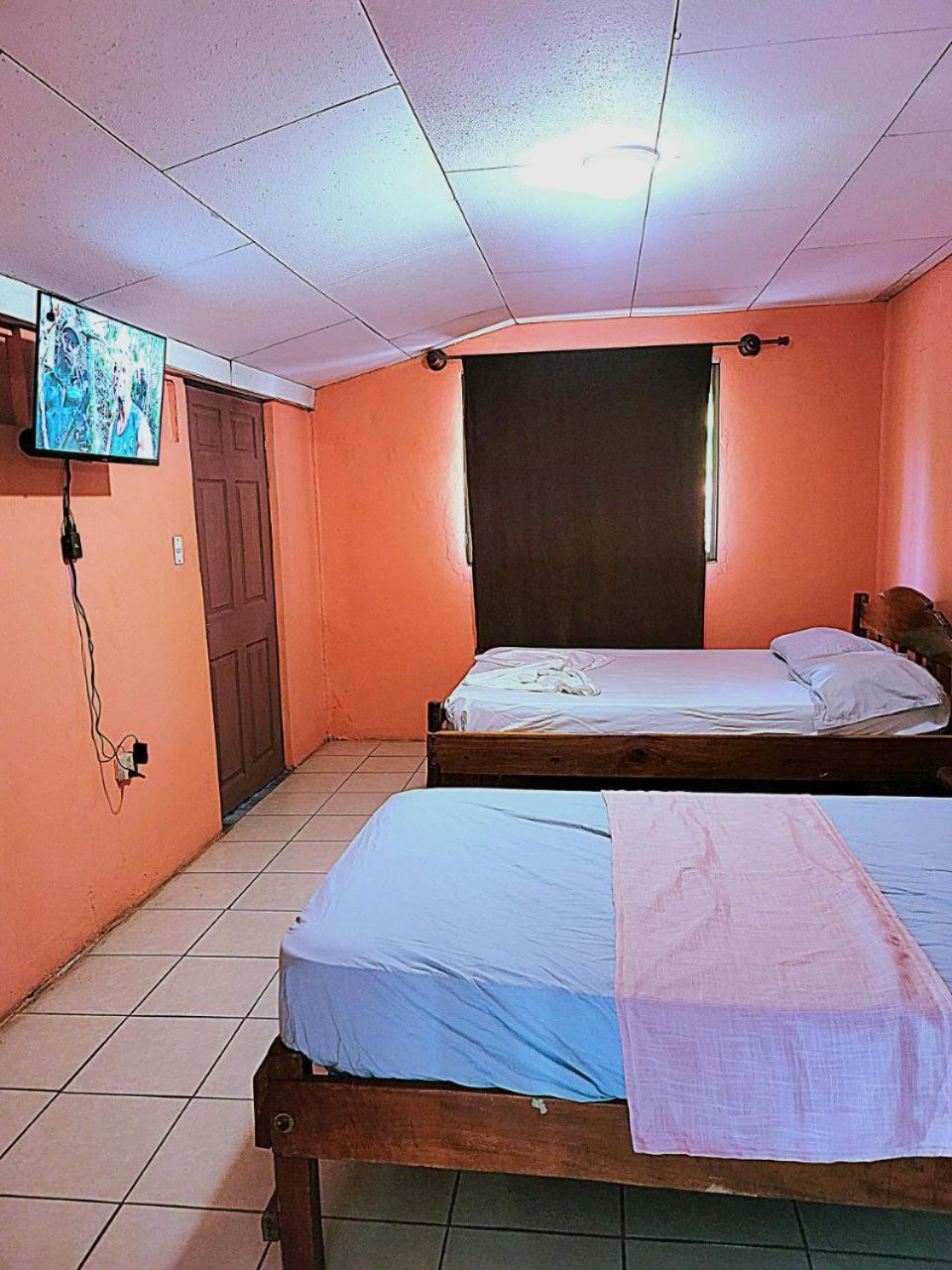 Ometepe House Bed & Breakfast Moyogalpa Bagian luar foto