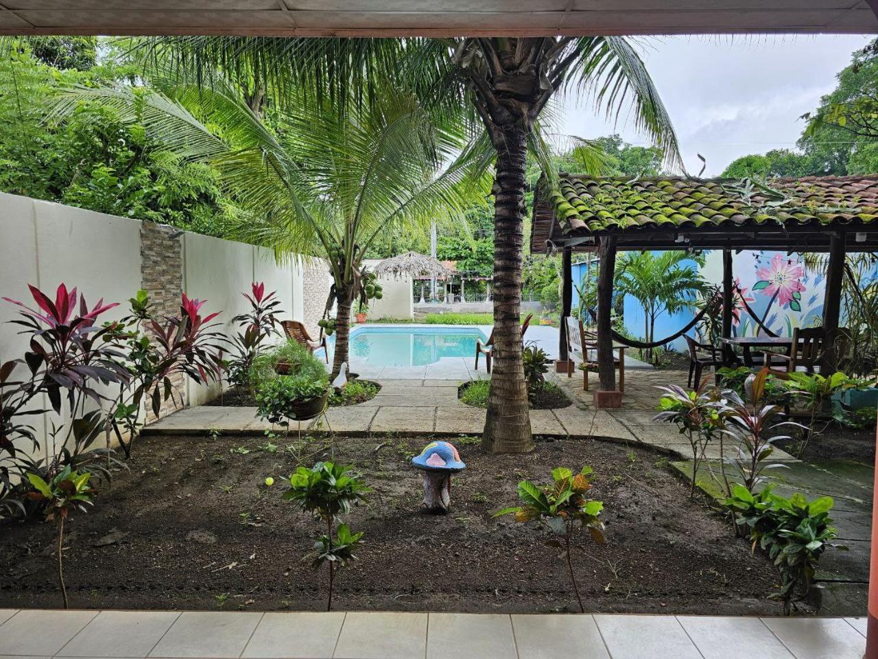 Ometepe House Bed & Breakfast Moyogalpa Bagian luar foto