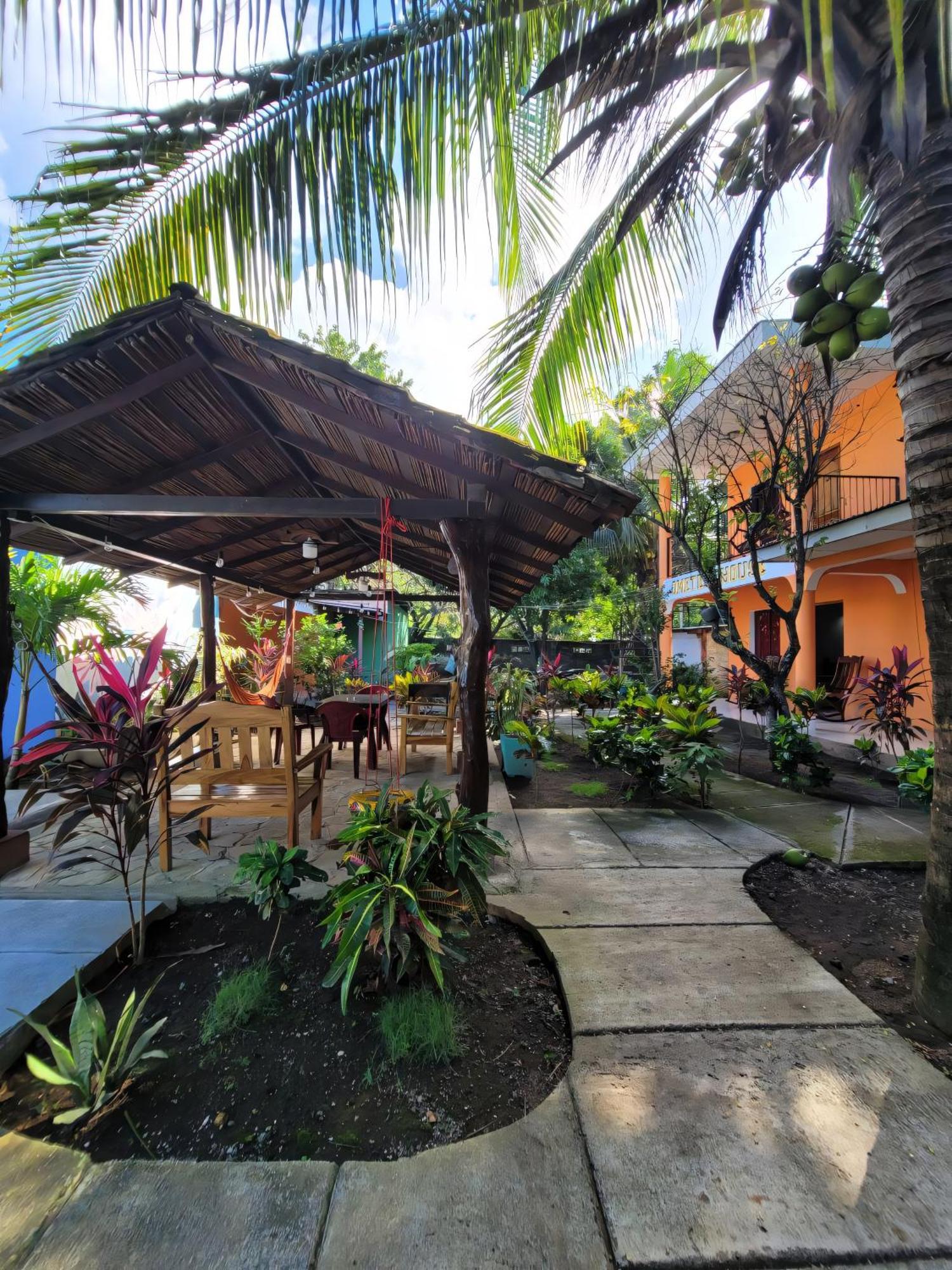 Ometepe House Bed & Breakfast Moyogalpa Bagian luar foto