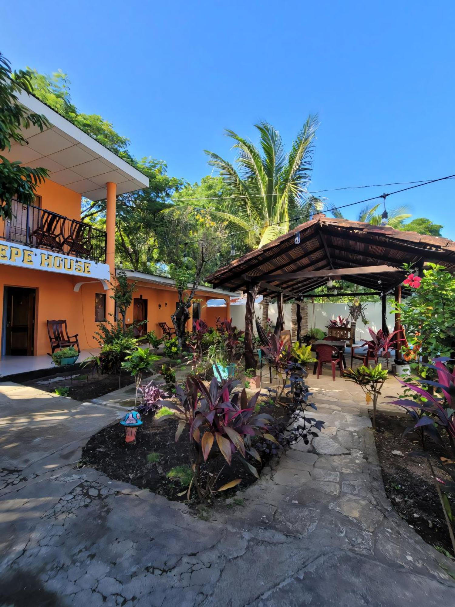 Ometepe House Bed & Breakfast Moyogalpa Bagian luar foto