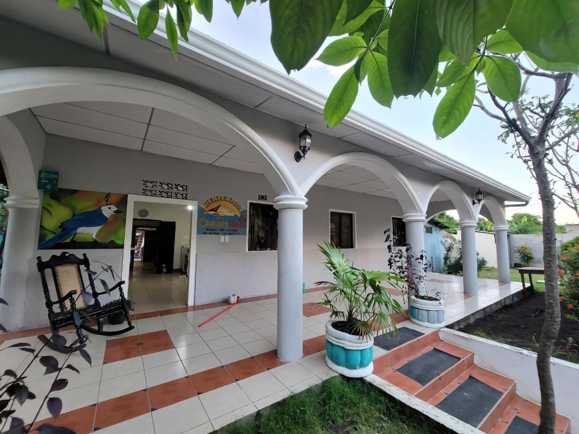 Ometepe House Bed & Breakfast Moyogalpa Bagian luar foto