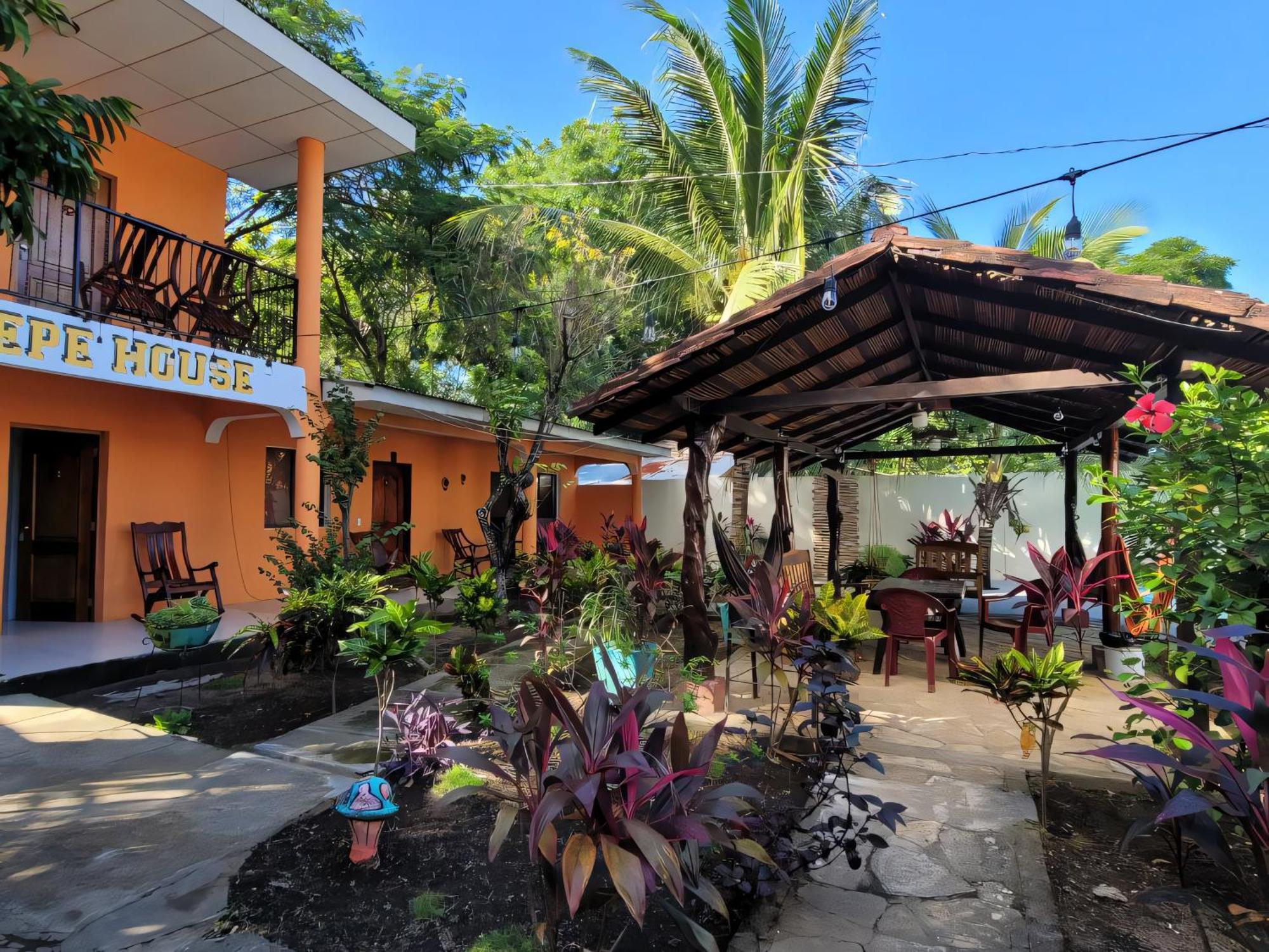 Ometepe House Bed & Breakfast Moyogalpa Bagian luar foto